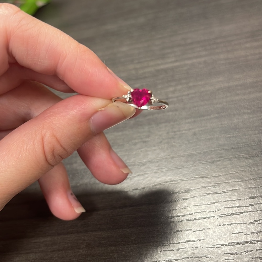 10k White Gold Genuine Ruby & Diamond Heart Ring - Picture 6 of 6
